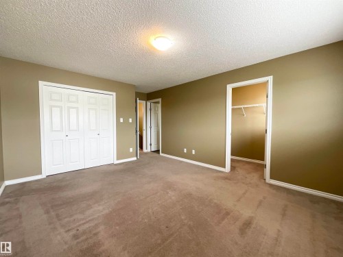 33 9350 211 Street, Edmonton, AB - Indoor Photo Showing Other Room