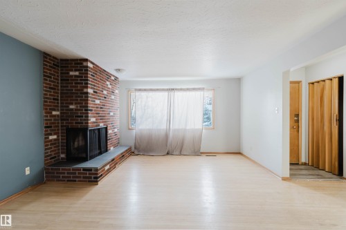 16026 94A Avenue, Edmonton, AB - Indoor With Fireplace