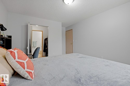 316 9620 174 Street, Edmonton, AB - Indoor Photo Showing Bedroom