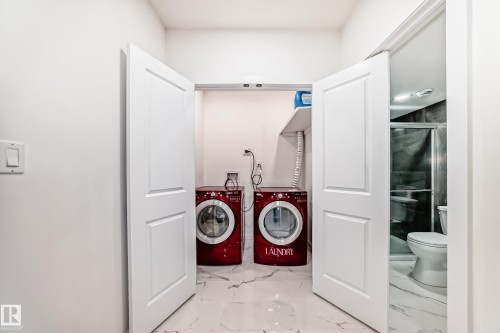 563 Kleins Cr, Leduc, AB - Indoor