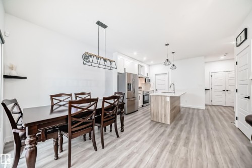 563 Kleins Cr, Leduc, AB - Indoor Photo Showing Other Room