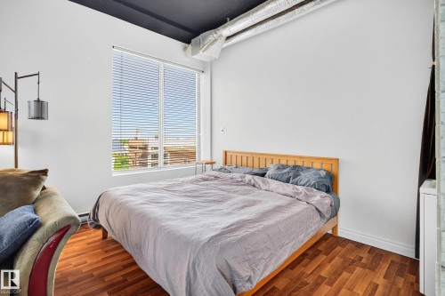 1205 10024 Jasper Avenue, Edmonton, AB - Indoor Photo Showing Bedroom