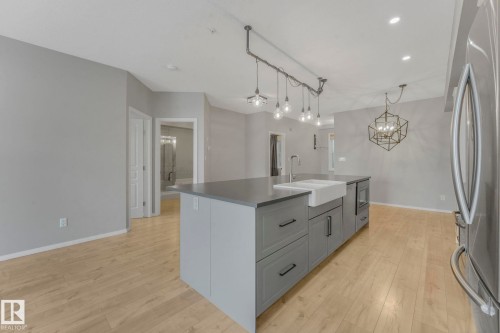 228 10407 122 Street, Edmonton, AB - Indoor Photo Showing Kitchen