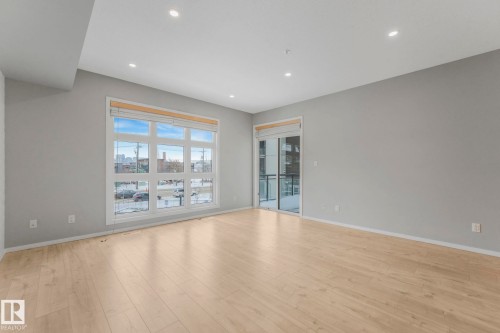 228 10407 122 Street, Edmonton, AB - Indoor Photo Showing Other Room