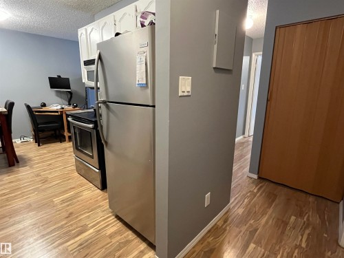 306 14004 26 Street, Edmonton, AB - Indoor Photo Showing Kitchen