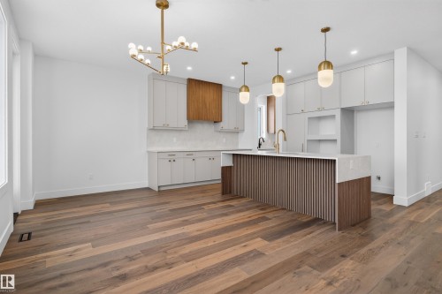 281 Paterson Link Link, Edmonton, AB - Indoor Photo Showing Kitchen With Upgraded Kitchen