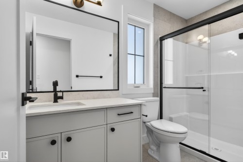 281 Paterson Link Link, Edmonton, AB - Indoor Photo Showing Bathroom