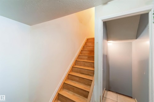 14205 82 Street, Edmonton, AB - Indoor Photo Showing Other Room