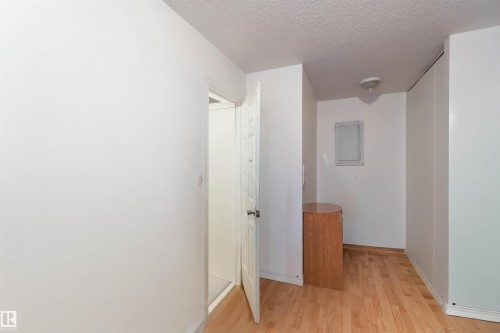14205 82 Street, Edmonton, AB - Indoor Photo Showing Other Room