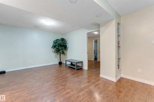 18404 97A Avenue, Edmonton, AB - Indoor Photo Showing Other Room