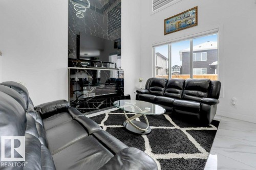 5814 Peltier Close, Beaumont, AB - Indoor Photo Showing Living Room