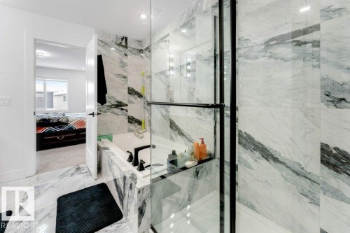 5814 Peltier Close, Beaumont, AB - Indoor