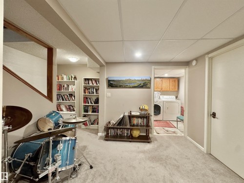 1035 109 Street, Edmonton, AB - Indoor