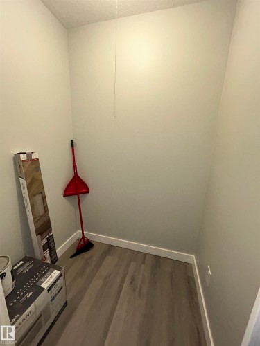 714 10160 114 Street Nw, Edmonton, AB - Indoor Photo Showing Other Room