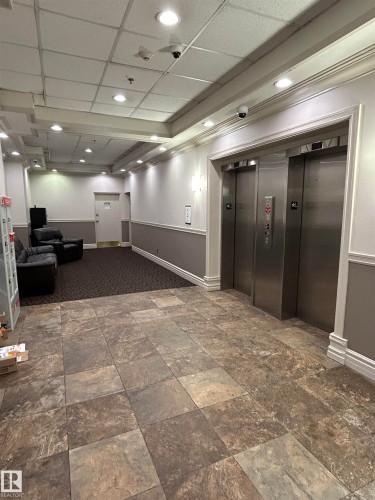 714 10160 114 Street Nw, Edmonton, AB - Indoor Photo Showing Other Room