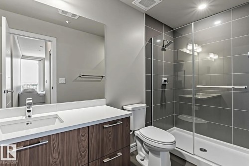 3301 10180 103 Street, Edmonton, AB - Indoor Photo Showing Bathroom