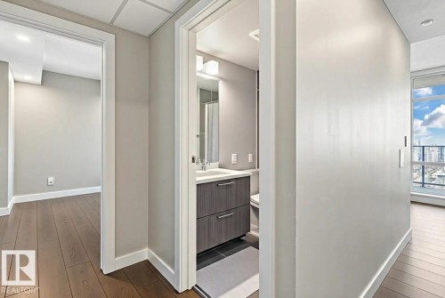 3301 10180 103 Street, Edmonton, AB - Indoor Photo Showing Other Room