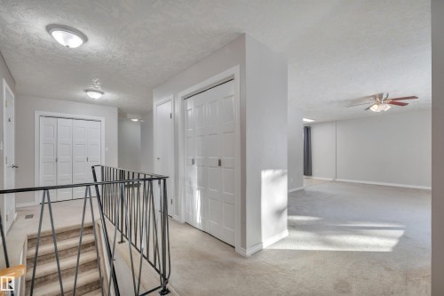 124 Arlington Drive, St. Albert, AB - Indoor Photo Showing Other Room