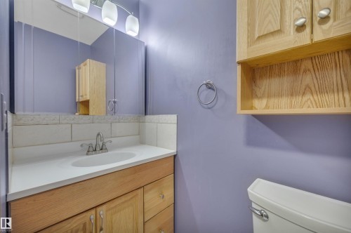 124 Arlington Drive, St. Albert, AB - Indoor Photo Showing Bathroom