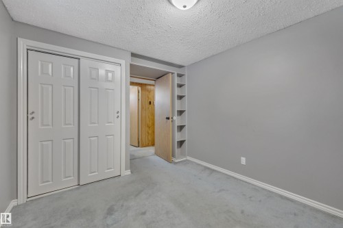 124 Arlington Drive, St. Albert, AB - Indoor Photo Showing Other Room