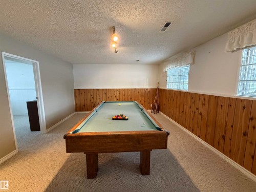 11914 40 Street, Edmonton, AB - Indoor Photo Showing Other Room