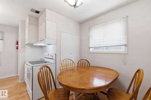 13924 135 Avenue, Edmonton, AB - Indoor Photo Showing Dining Room