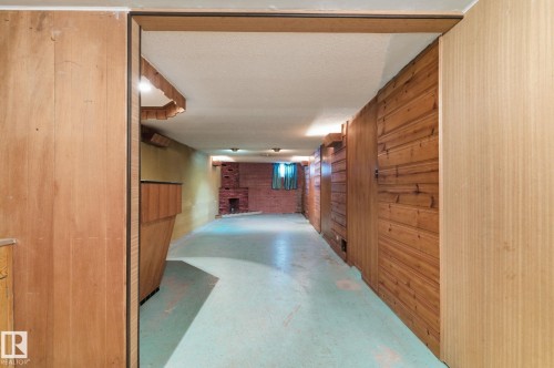 13924 135 Avenue, Edmonton, AB - Indoor Photo Showing Other Room