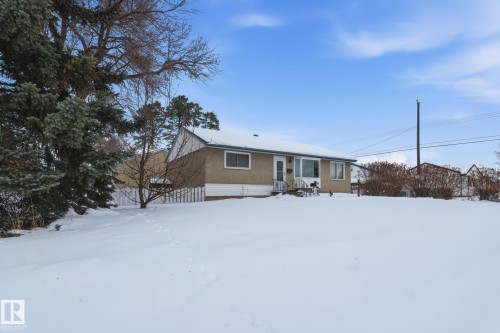 13924 135 Avenue, Edmonton, AB - Outdoor