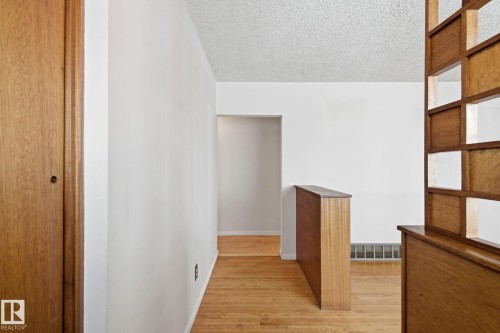 13924 135 Avenue, Edmonton, AB - Indoor Photo Showing Other Room