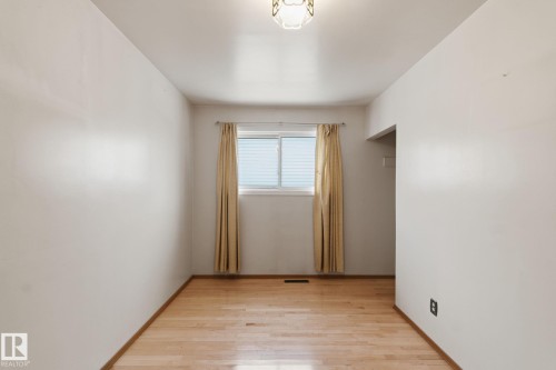 13924 135 Avenue, Edmonton, AB - Indoor Photo Showing Other Room