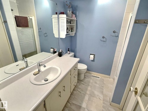 1712 36 Street, Edmonton, AB - Indoor Photo Showing Bathroom