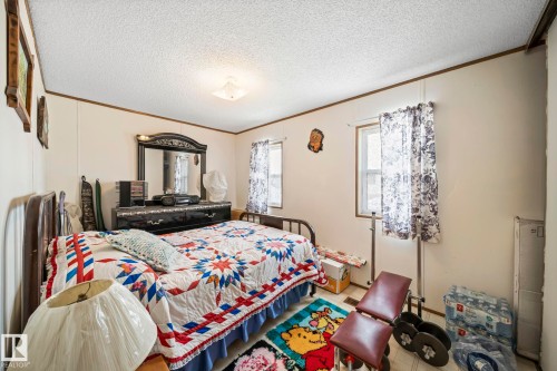 39 Norby Crescent, Red Deer, AB - Indoor Photo Showing Bedroom