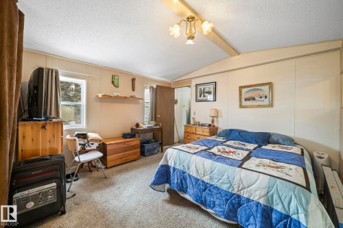 39 Norby Crescent, Red Deer, AB - Indoor Photo Showing Bedroom