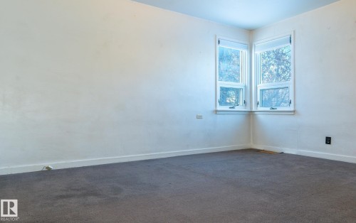 11234 71 Avenue Nw, Edmonton, AB - Indoor Photo Showing Other Room