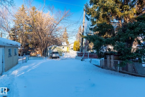11234 71 Avenue Nw, Edmonton, AB - Outdoor