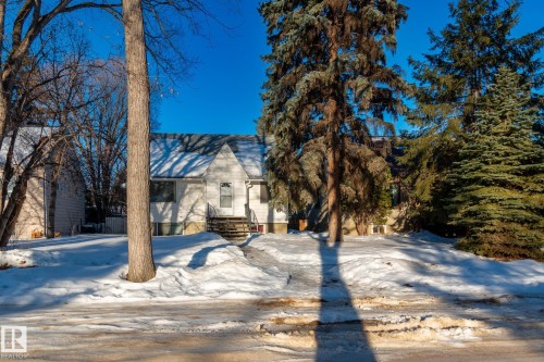 11234 71 Avenue Nw, Edmonton, AB - Outdoor