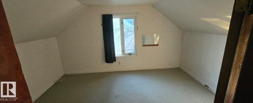 11234 71 Avenue Nw, Edmonton, AB - Indoor Photo Showing Other Room