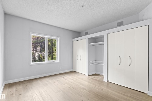 204 11415 100 Avenue, Edmonton, AB - Indoor Photo Showing Other Room