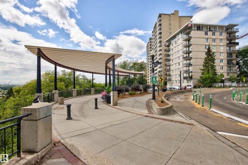 204 11415 100 Avenue, Edmonton, AB - Outdoor