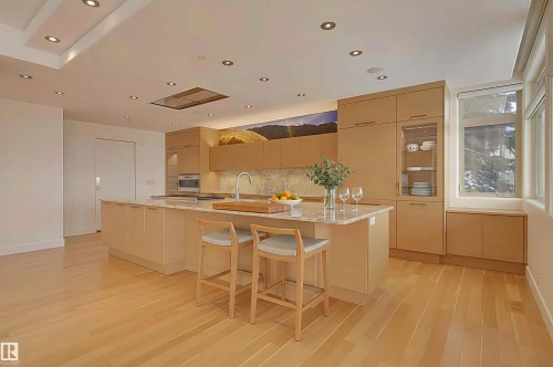 28 Riverside Crescent, Edmonton, AB - Indoor