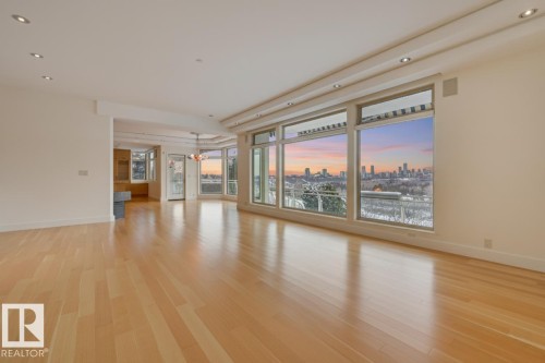 28 Riverside Crescent, Edmonton, AB - Indoor