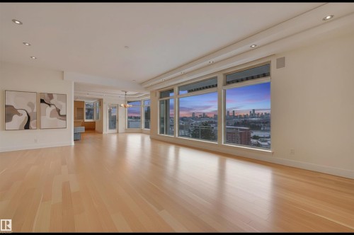 28 Riverside Crescent, Edmonton, AB - Indoor