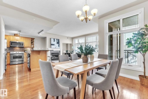 706 9020 Jasper Avenue, Edmonton, AB - Indoor Photo Showing Dining Room
