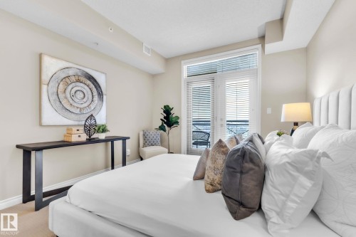 706 9020 Jasper Avenue, Edmonton, AB - Indoor Photo Showing Bedroom