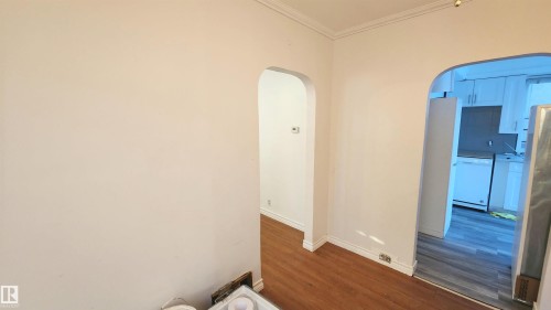 12411 86 Street, Edmonton, AB - Indoor