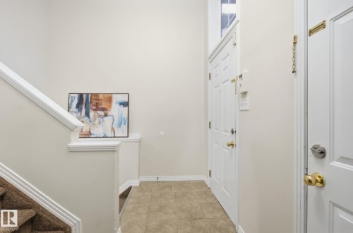 608 87 St, Edmonton, AB - Indoor Photo Showing Other Room