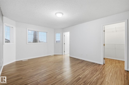 608 87 St, Edmonton, AB - Indoor Photo Showing Other Room