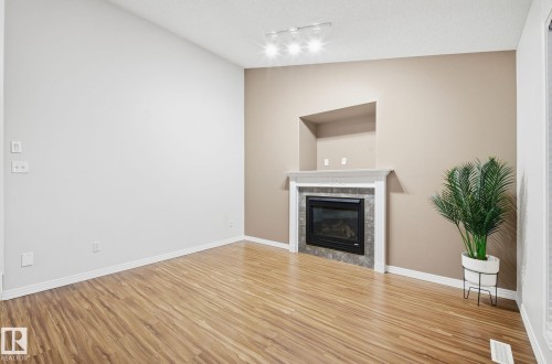 608 87 St, Edmonton, AB - Indoor With Fireplace