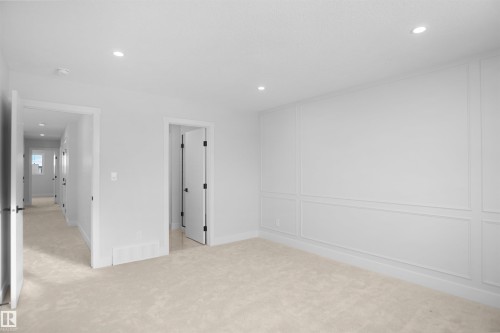 2823 152 Avenue, Edmonton, AB 