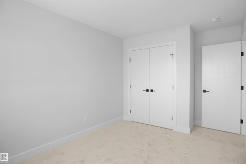 2823 152 Avenue, Edmonton, AB 